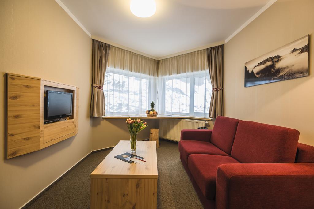 Horsky Hotel Sliezsky Dom Vysoké Tatry Exterior foto